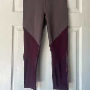 Fabletics matching set (leggings and sports bra)
